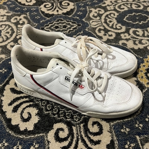 Adidas sneakers retro size 12 white red low top Men’s Unisex - Picture 2 of 4